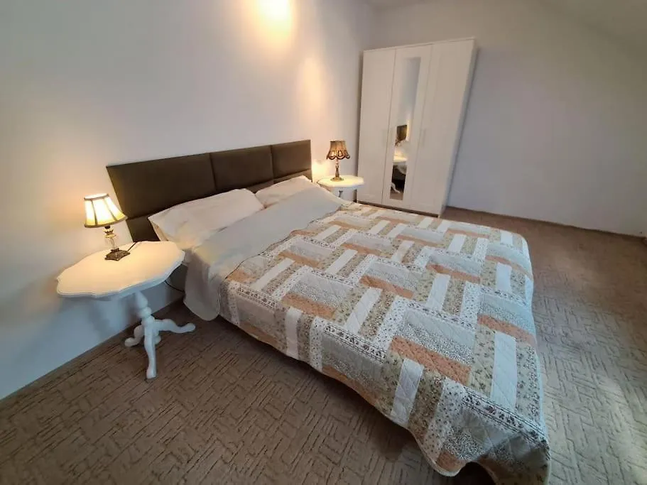 Odpoczynek Wsrod Zieleni Apartment Warsaw Poland